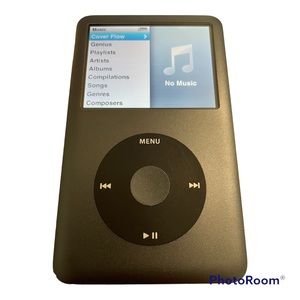 Apple iPod Classic Black Silver Music Player 120 GB 7TH GENERATION